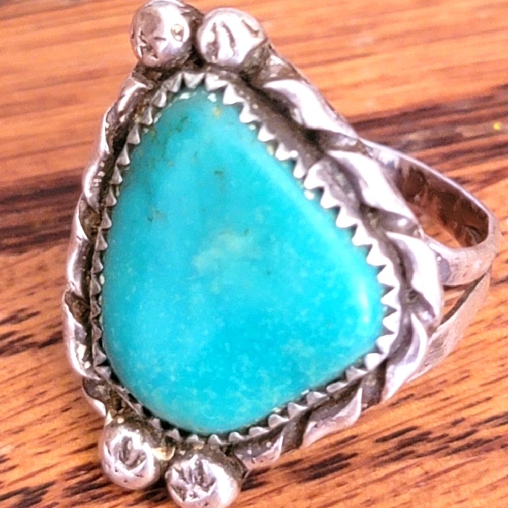Navajo turquoise silver ring